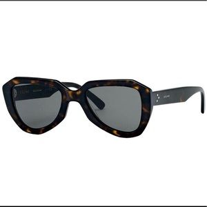 NIB CELINE sunglasses in tortoiseshell, CL40046U